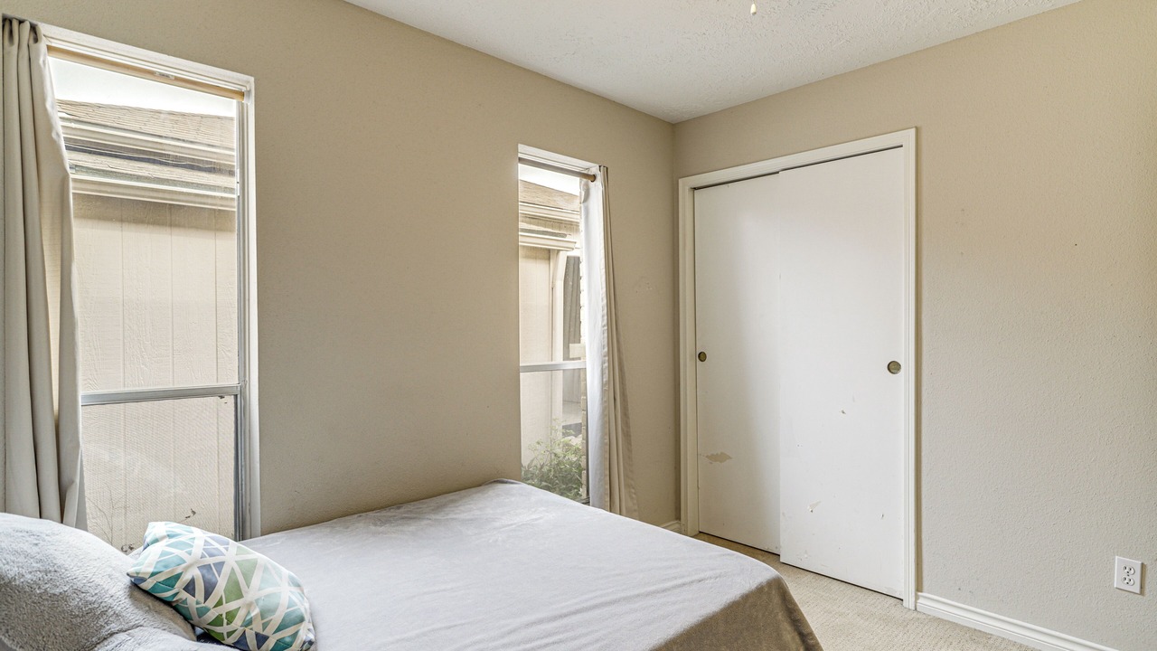 Photo of Bedroom in Barker