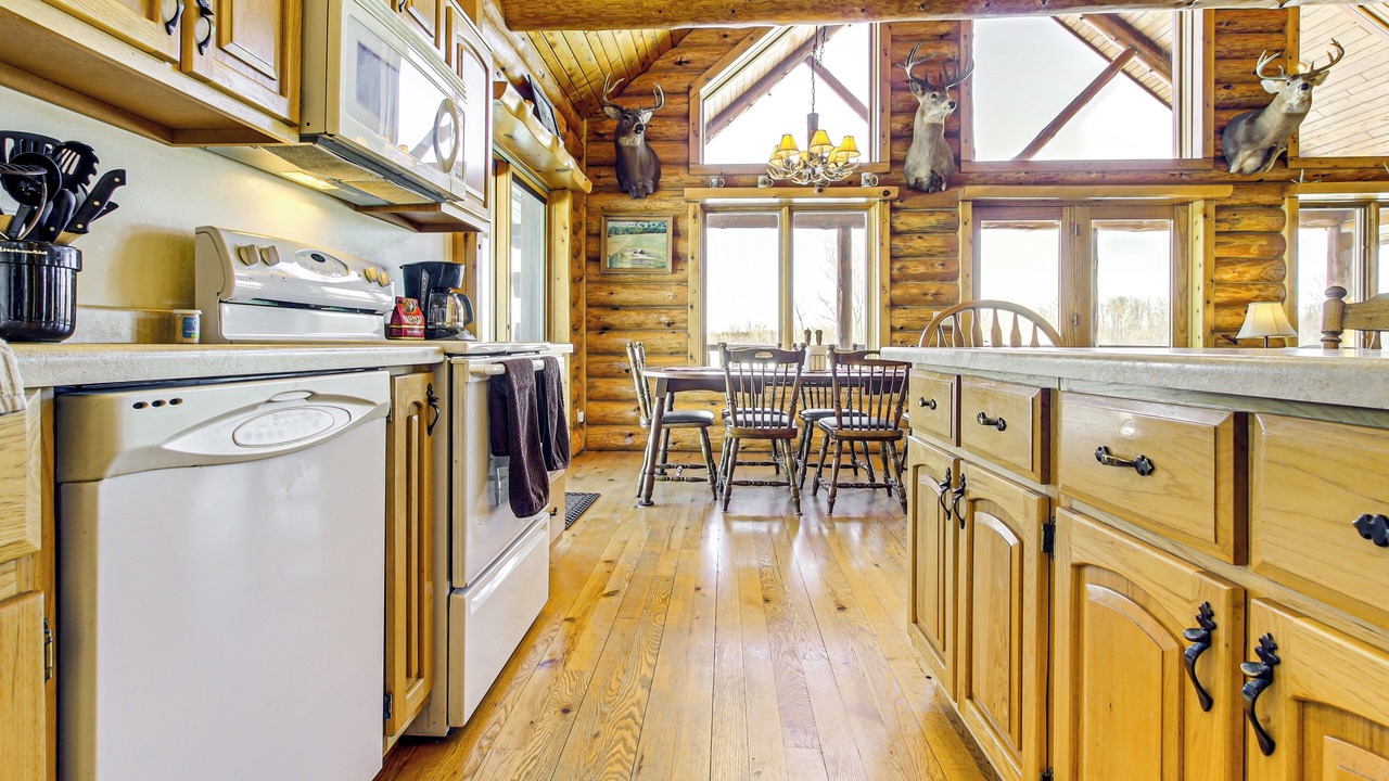 Photo of Kitchen in Abrams