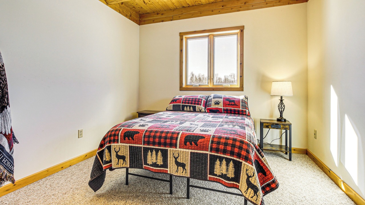 Photo of Bedroom in Abrams