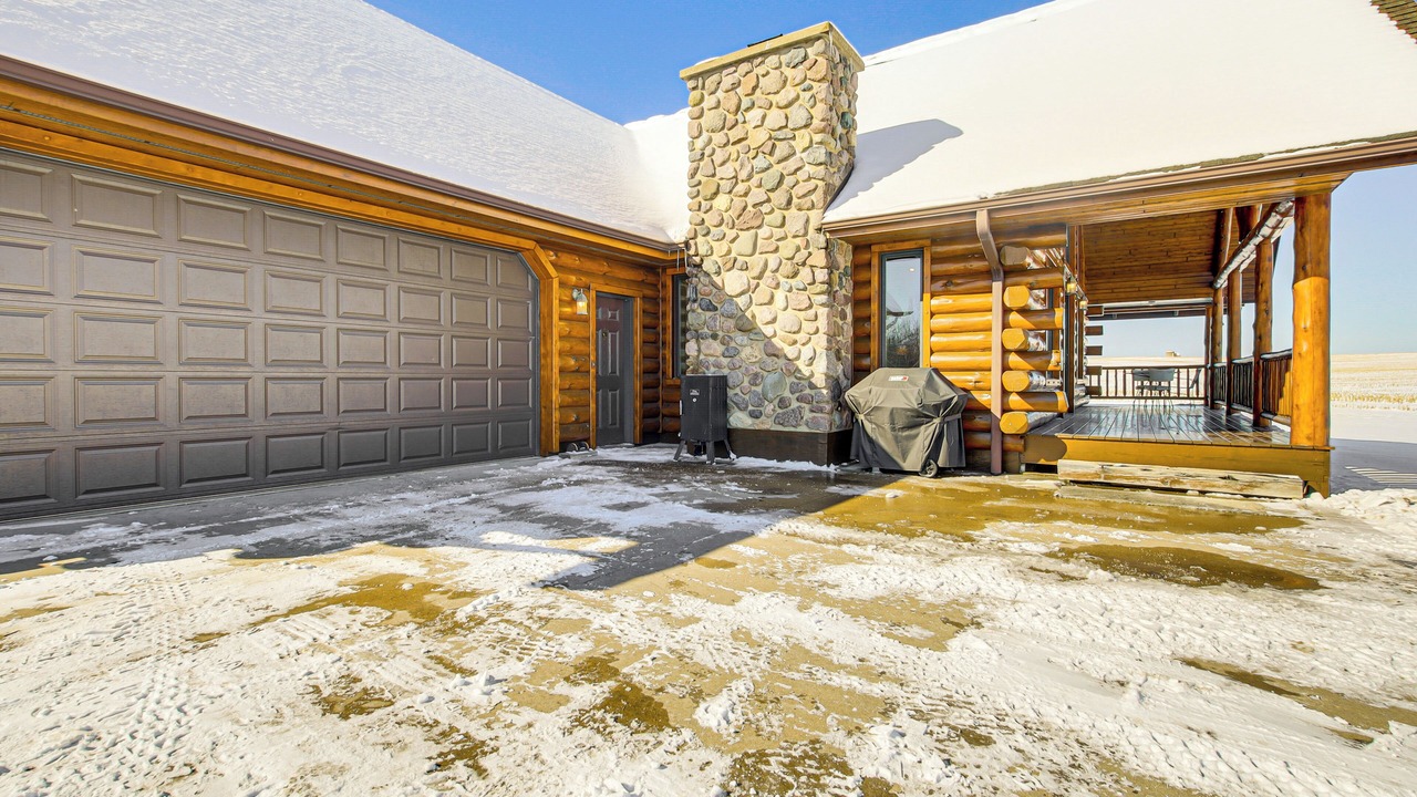 Photo of Outdoor in Abrams