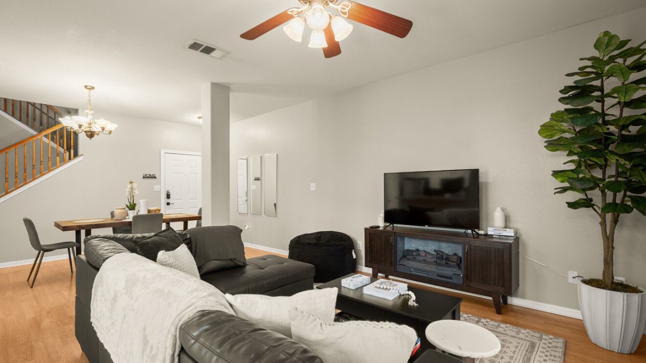 Photo of Livingroom in Austin