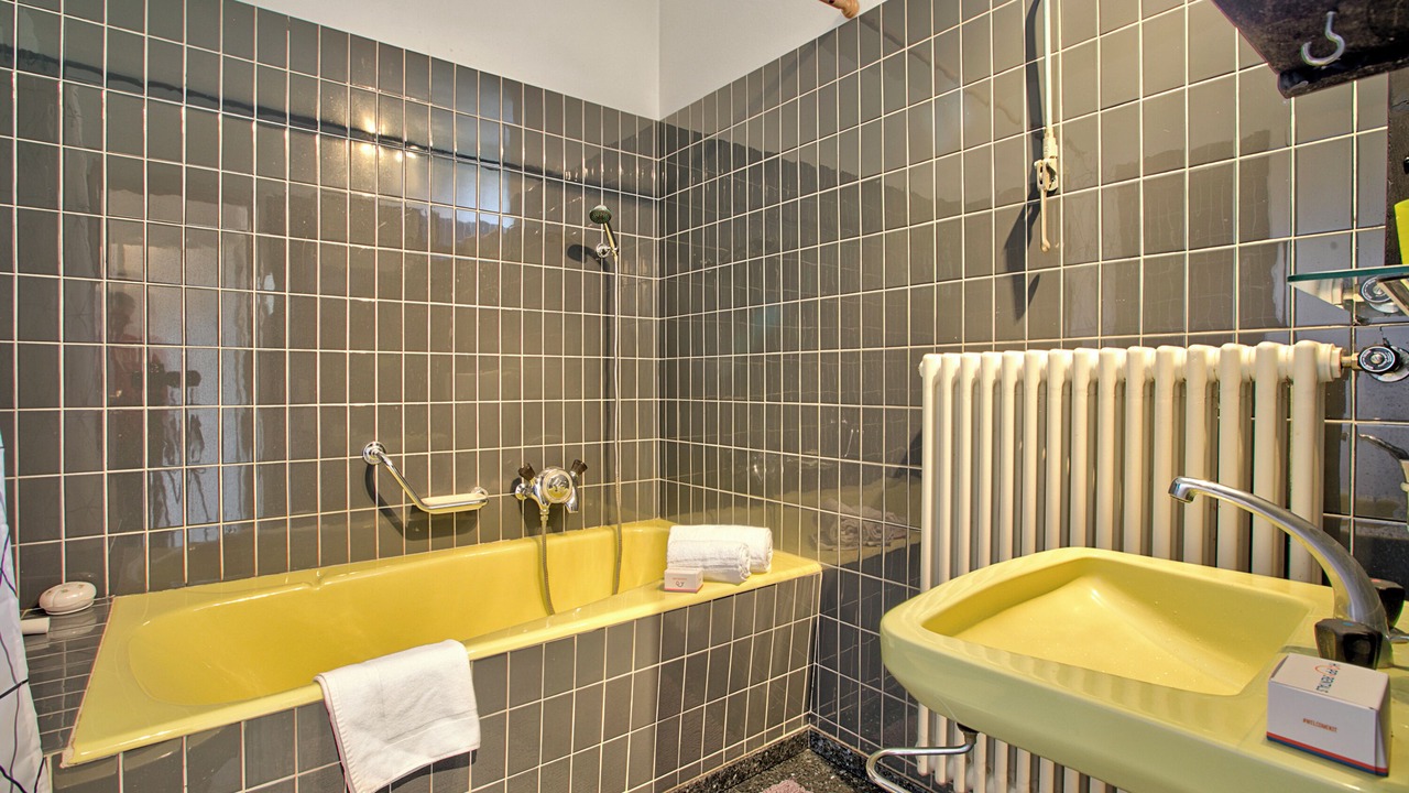 Photo of Bathroom in Brione sopra Minusio