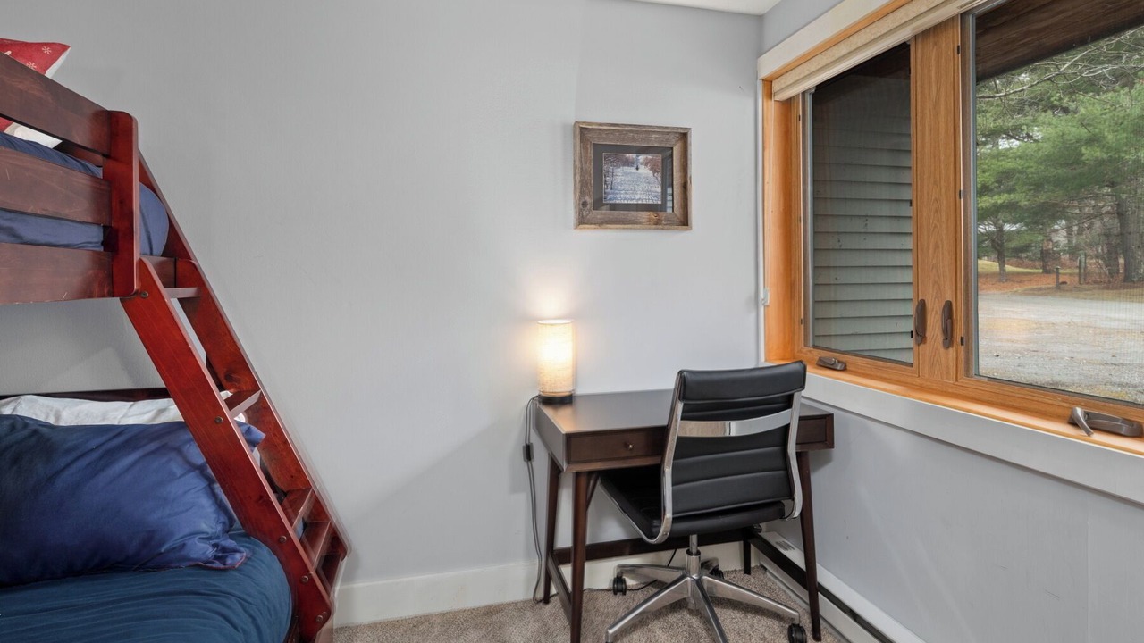 Photo of Bedroom in Warren