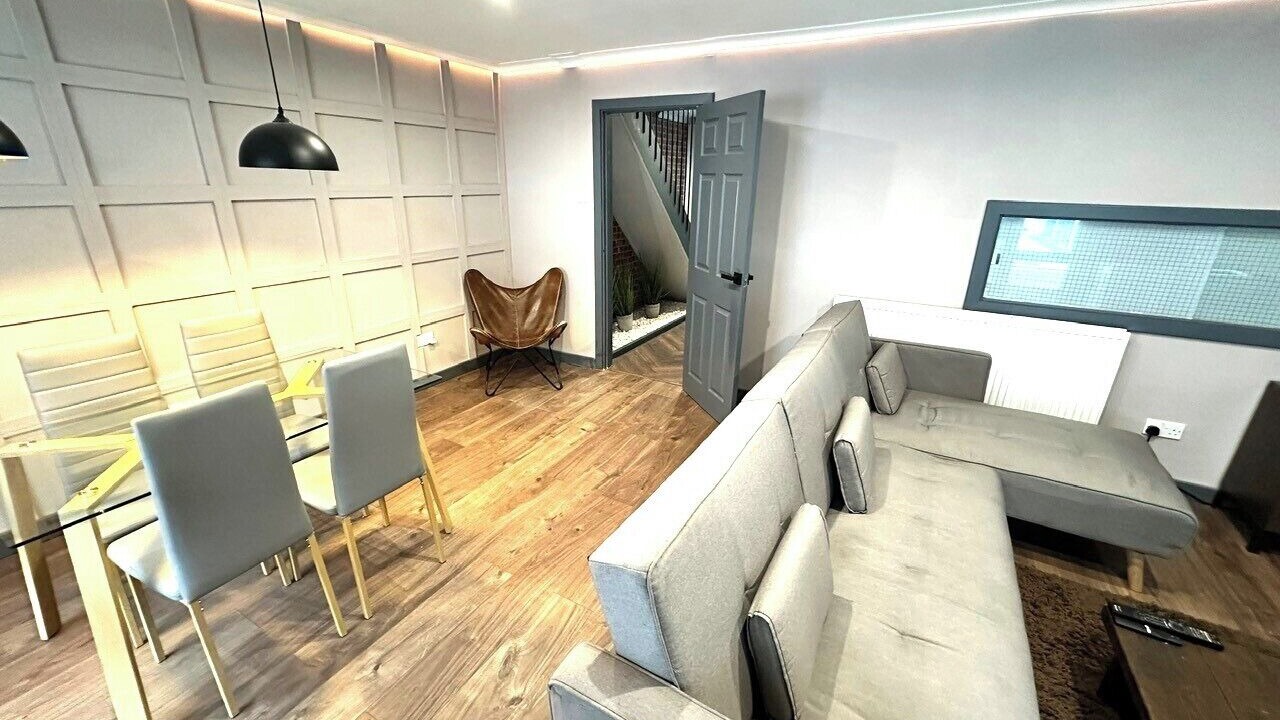 Photo of Others in Leamington Spa