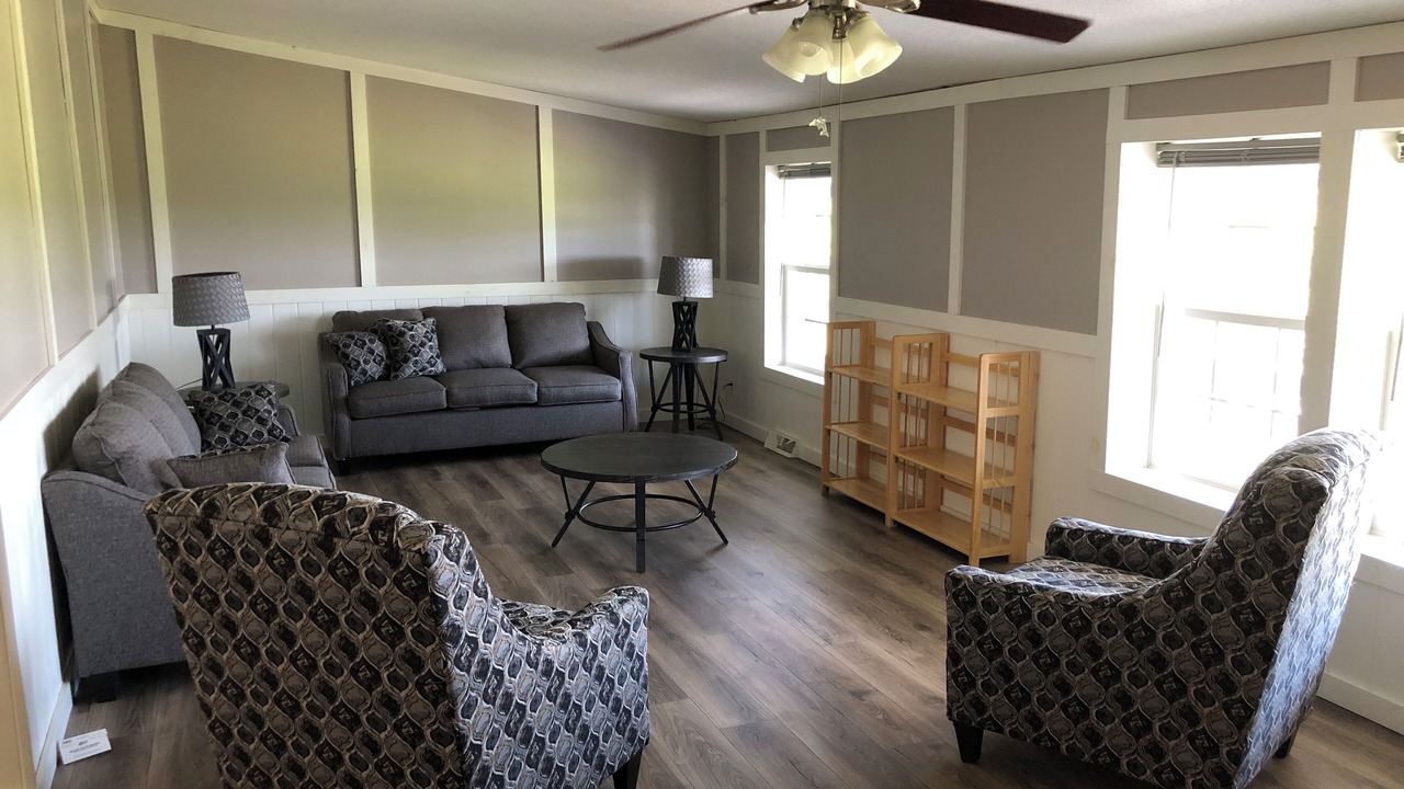 Photo of Livingroom in Towanda