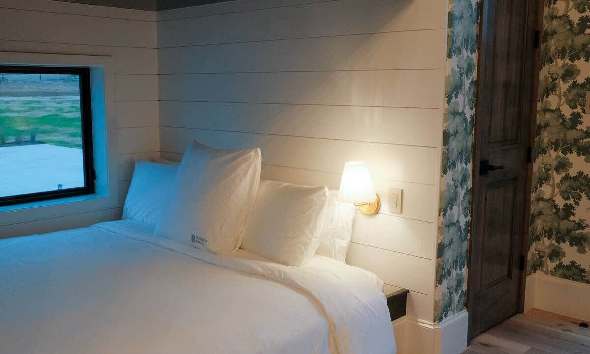 Photo of Bedroom in Round Top