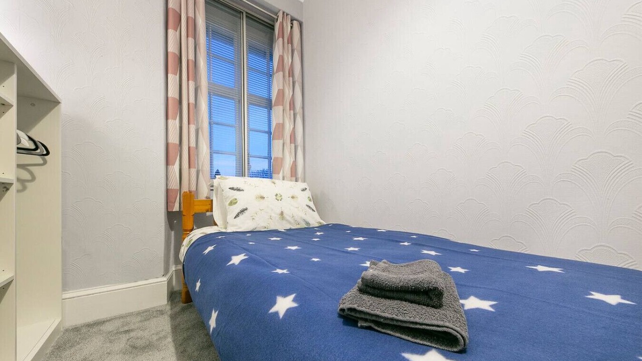 Photo of Bedroom in Bucksburn