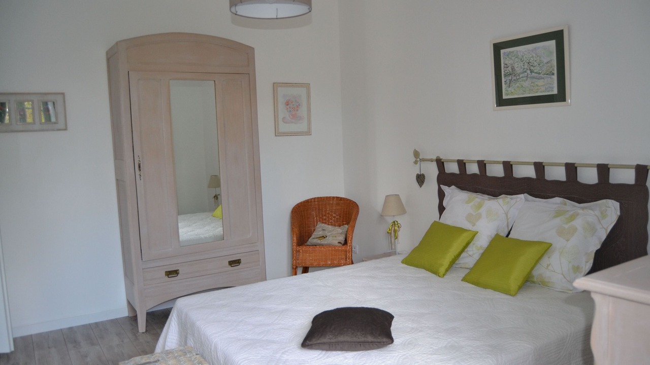 Photo of Bedroom in Mazerolles-du-Razes
