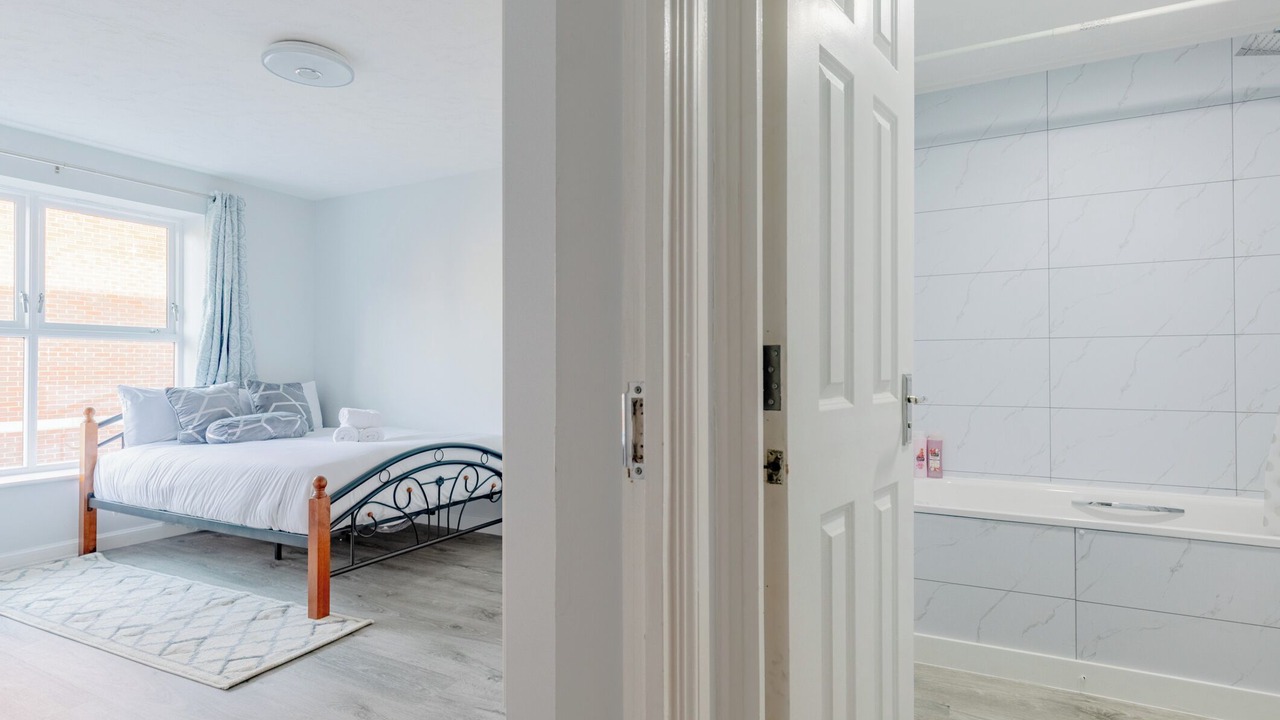 Photo of Bedroom in Docklands