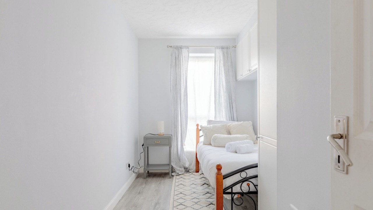 Photo of Bedroom in Docklands