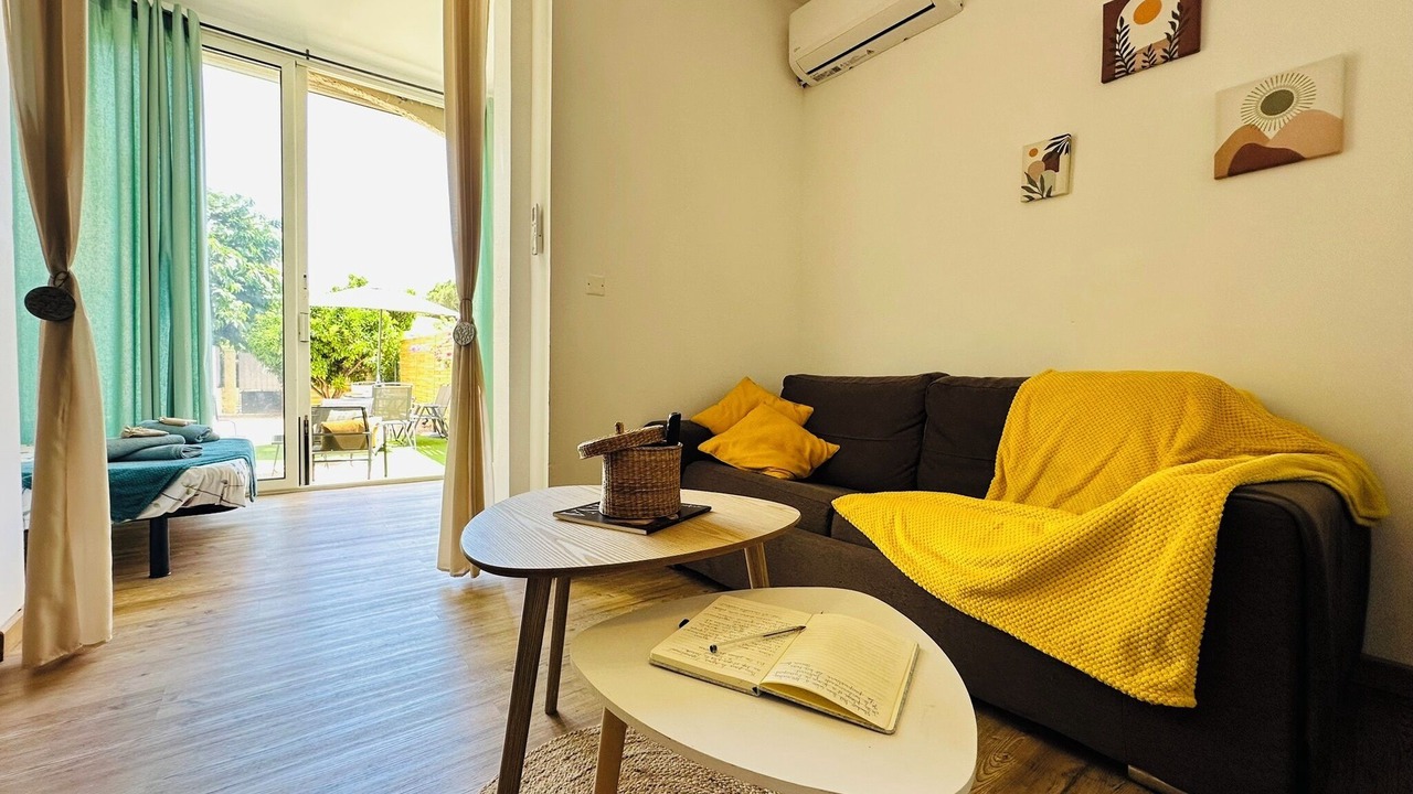 Photo of Livingroom in Pineto