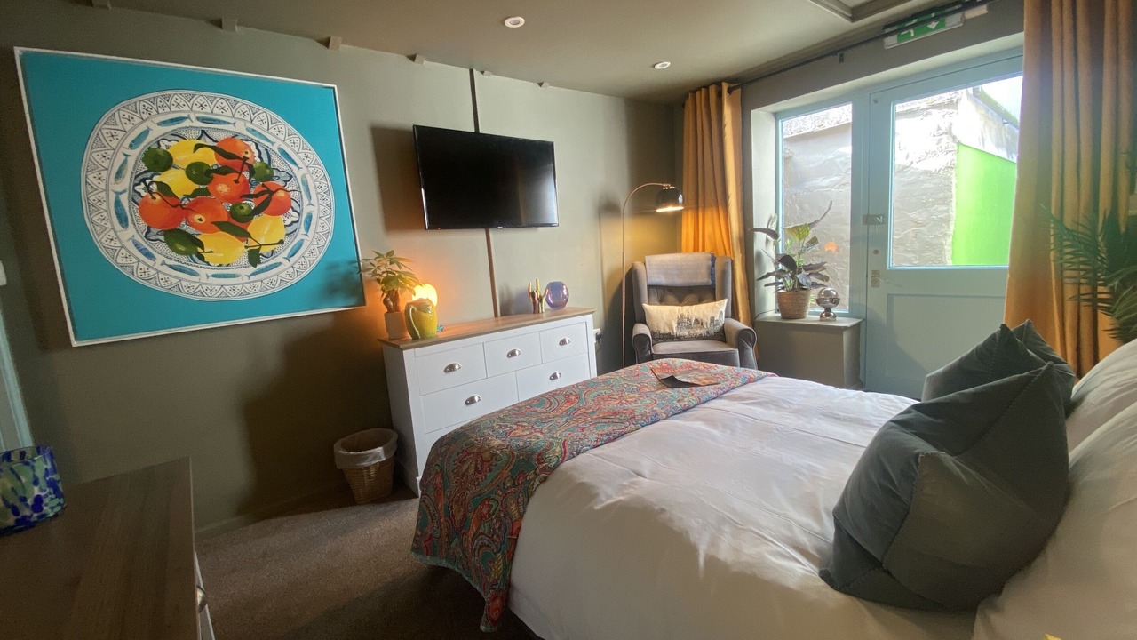 Photo of Others in Tavistock