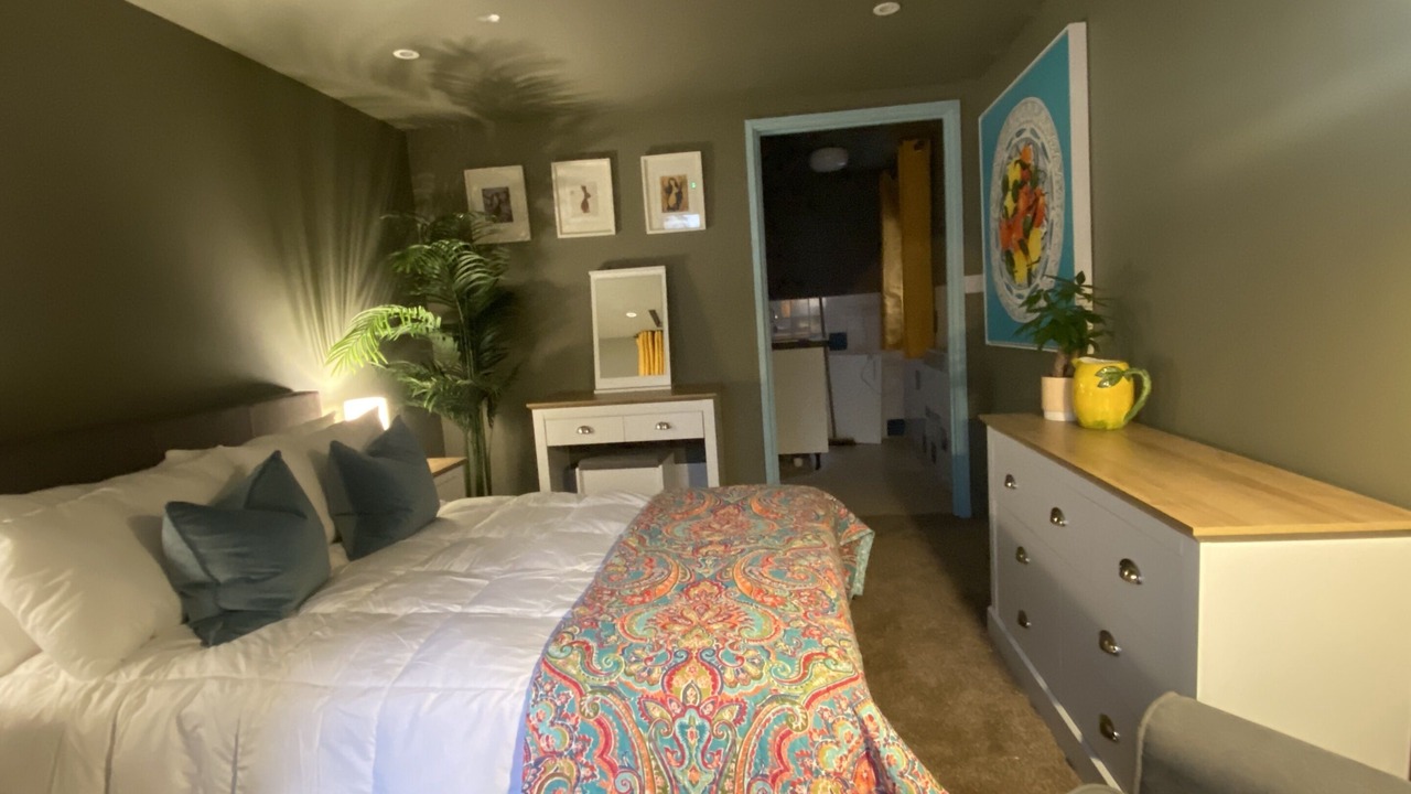 Photo of Others in Tavistock