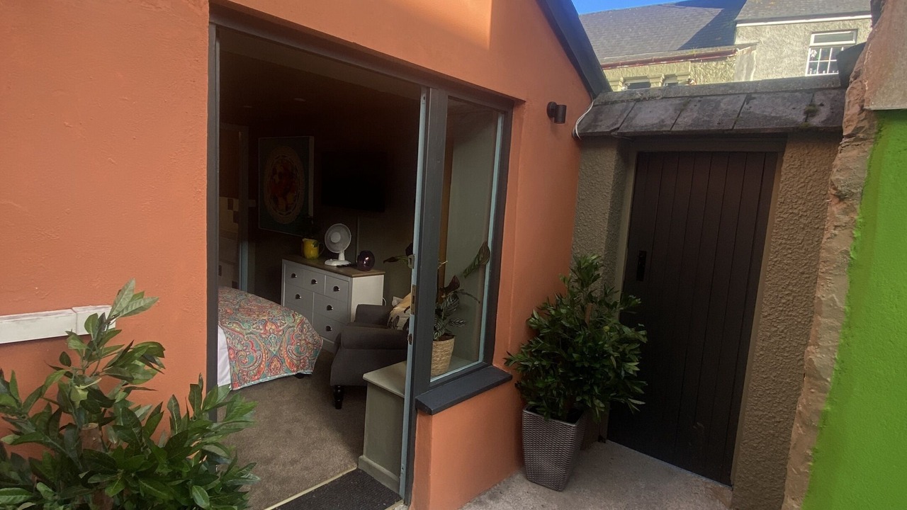 Photo of Others in Tavistock