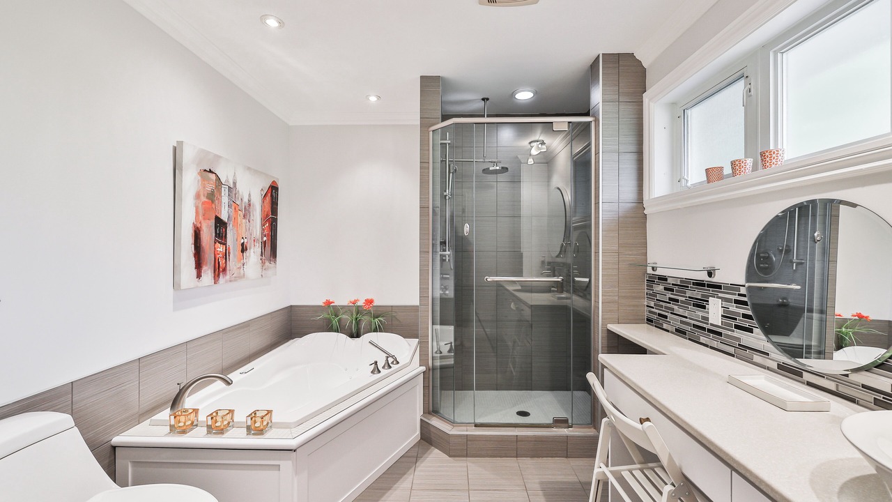 Photo of Bathroom in Rawdon