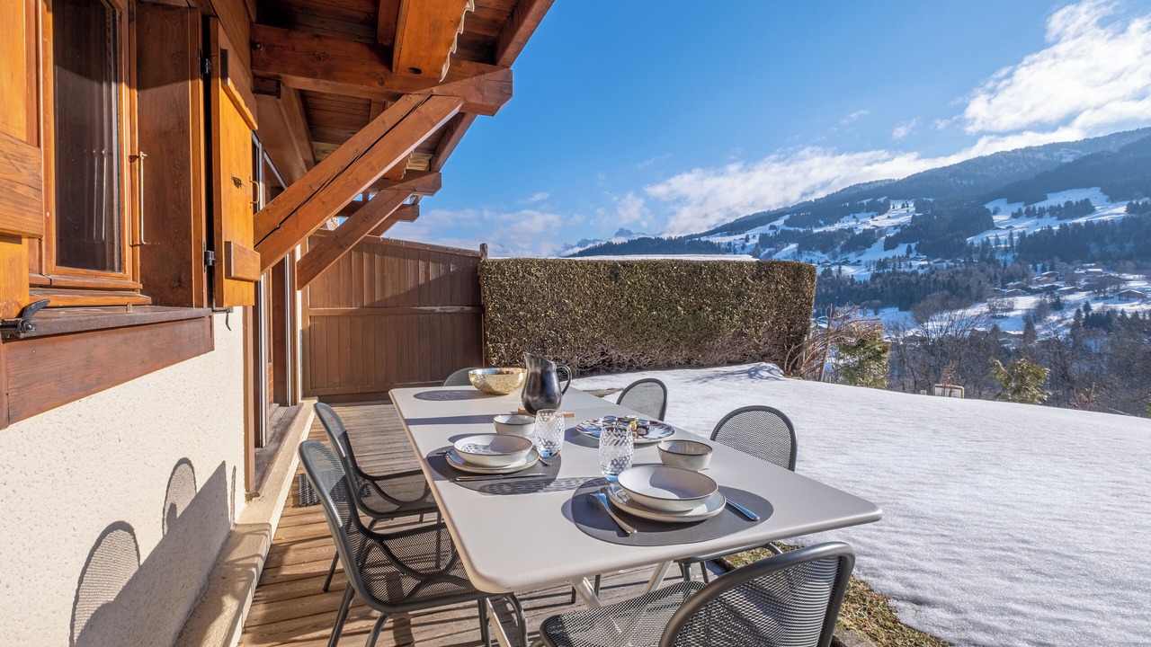 Photo of Outdoor in Demi-Quartier