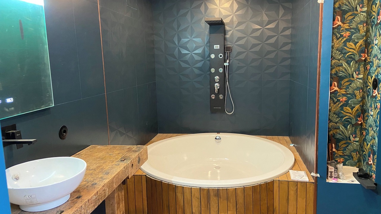 Photo of Bathroom in Lisle-sur-Tarn