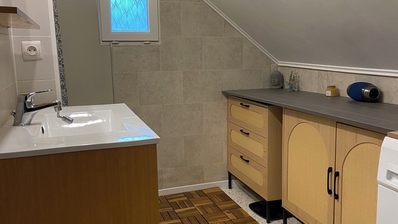 Photo of Bathroom in Lisle-sur-Tarn