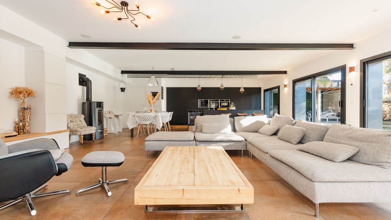 Photo of Livingroom in Pace