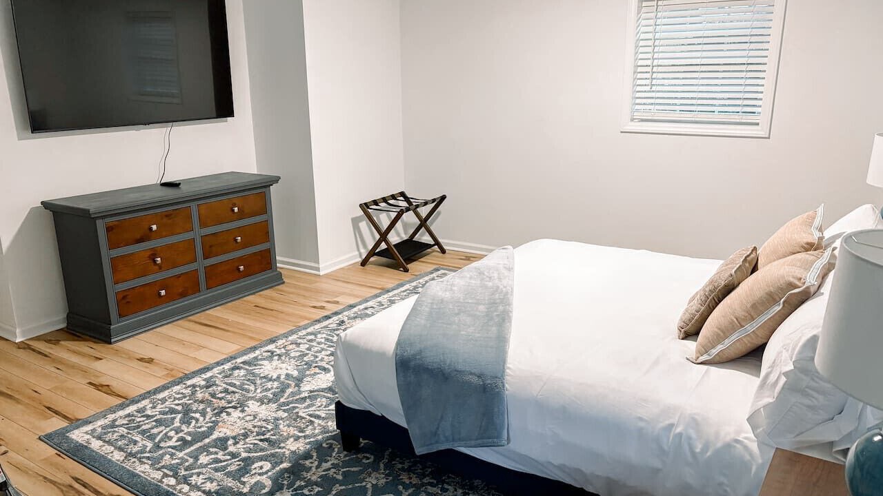 Photo of Bedroom in Greensboro