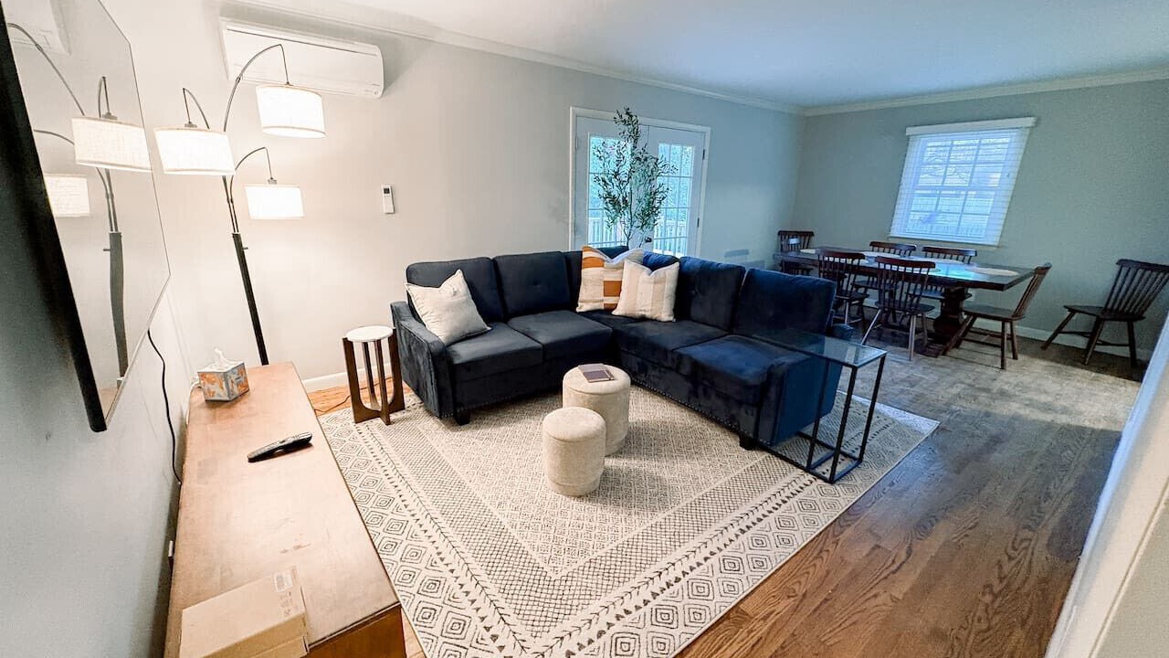 Photo of Livingroom in Greensboro