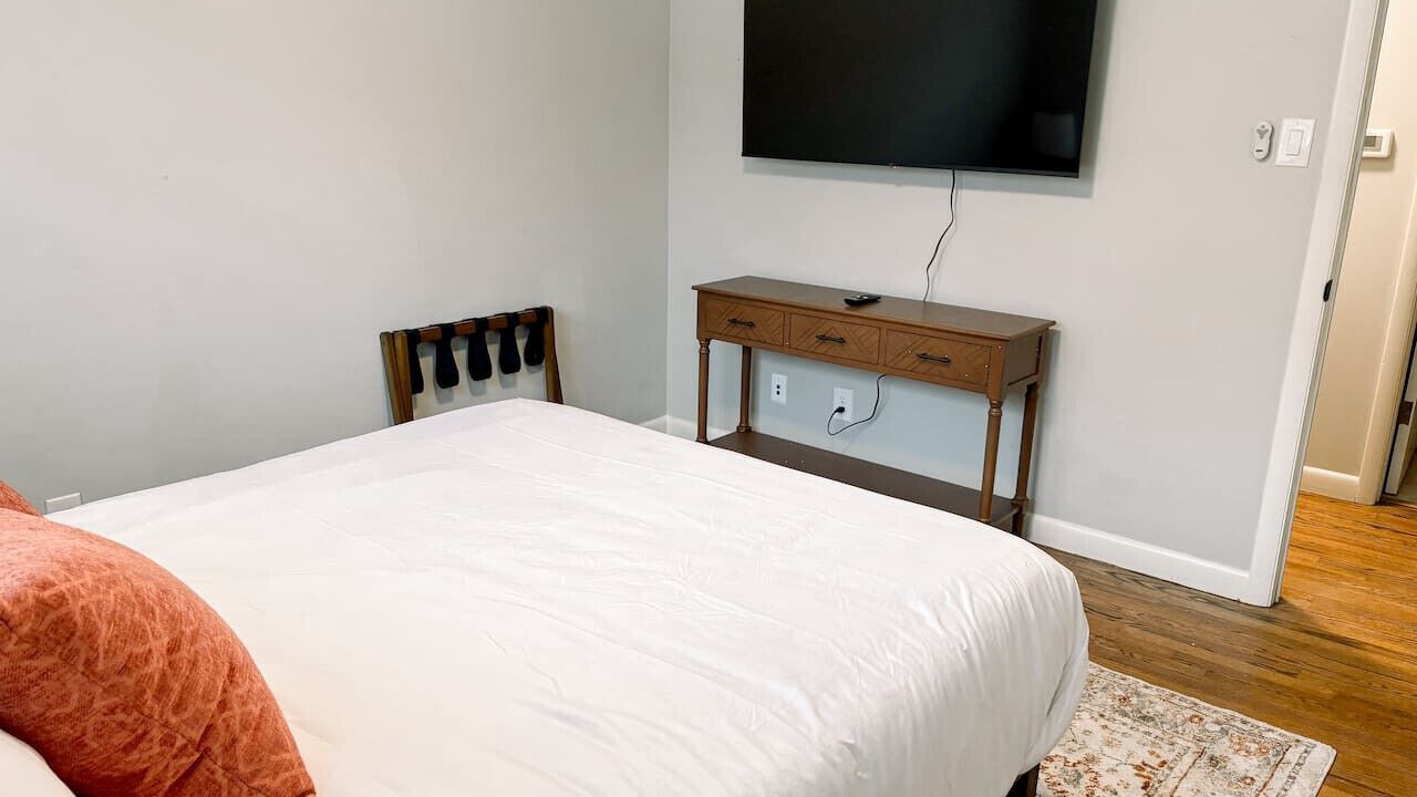 Photo of Bedroom in Greensboro