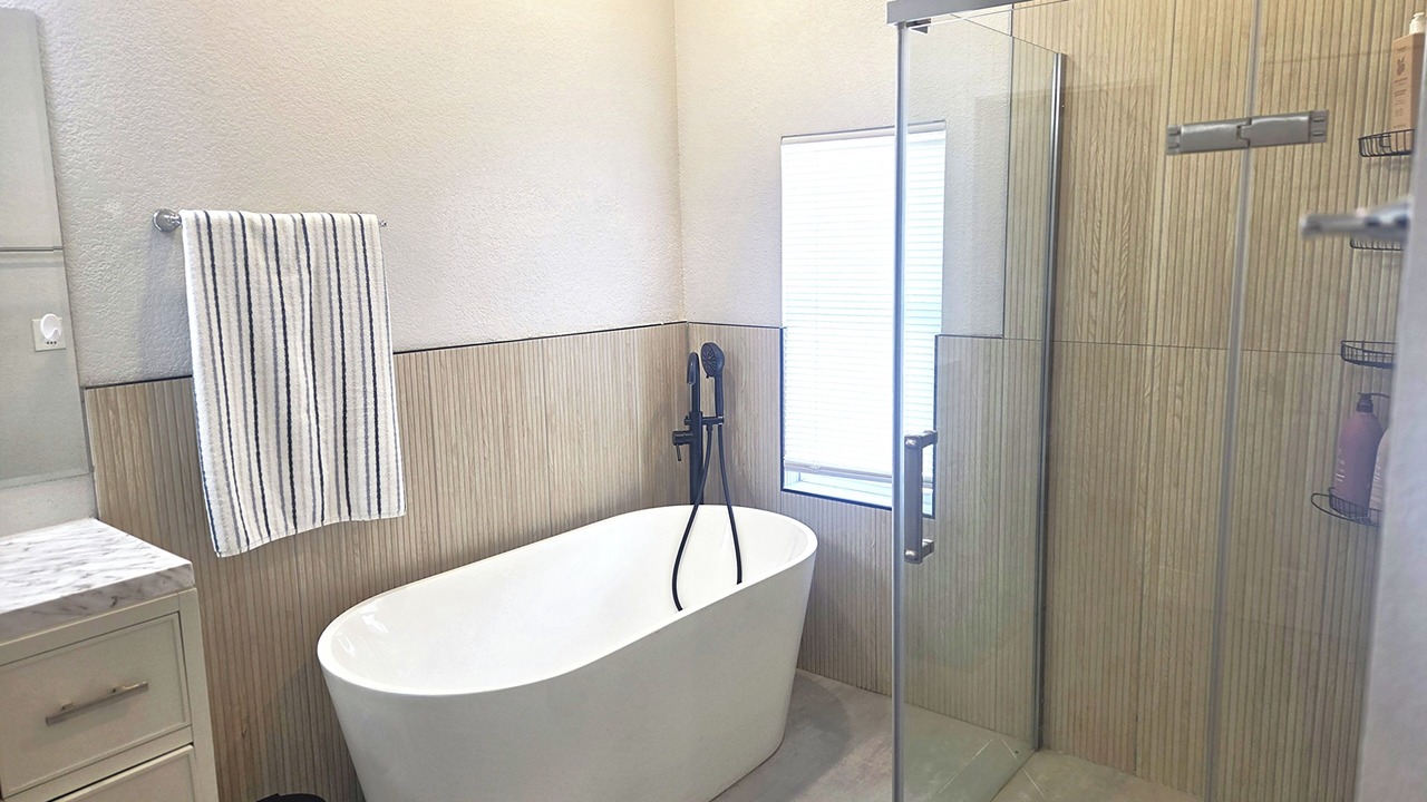 Photo of Bathroom in Barnum