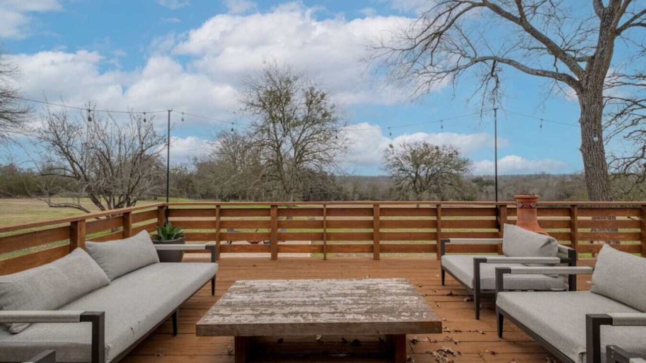 Photo of Patio Balcony in Bastrop