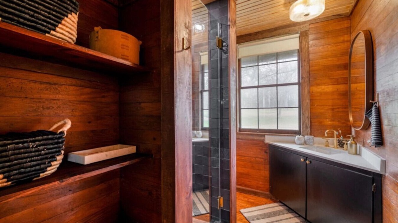 Photo of Bathroom in Bastrop
