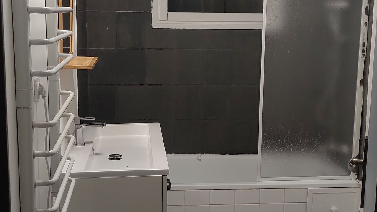 Photo of Bathroom in Bourg-Fidele