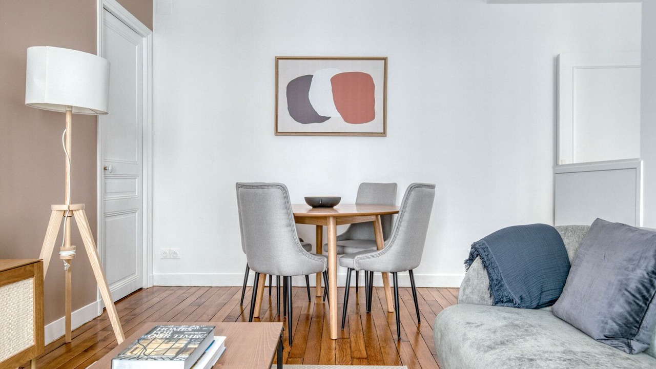 Photo of Livingroom in Quartier de l'Ecole-Militaire