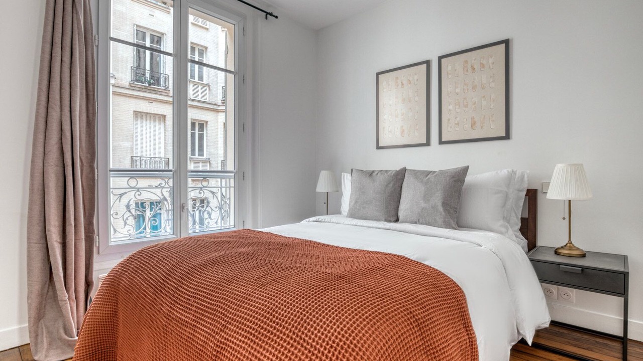 Photo of Bedroom in Quartier de l'Ecole-Militaire