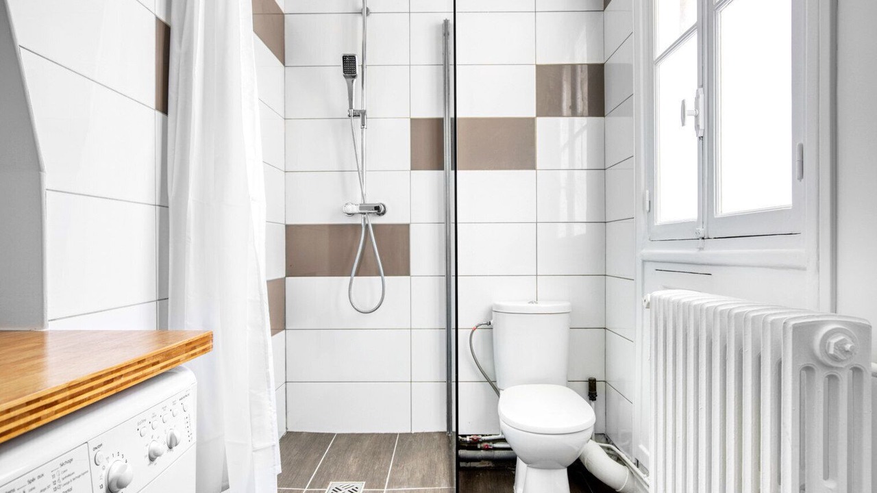 Photo of Bathroom in Quartier de l'Ecole-Militaire