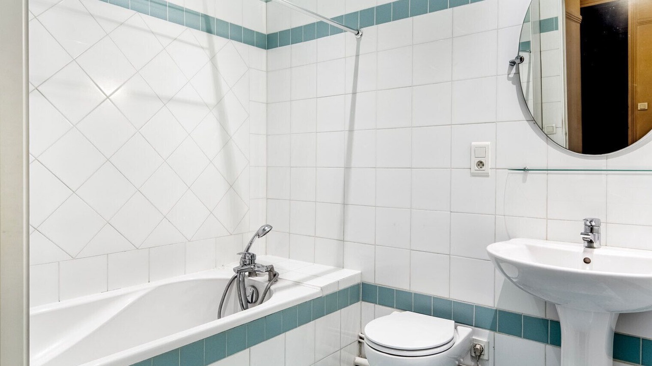 Photo of Bathroom in Quartier de la Plaine-de-Monceaux
