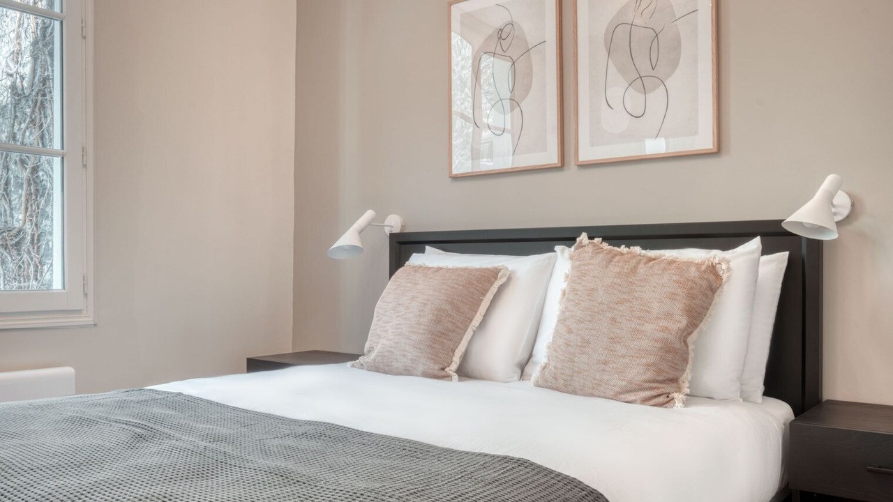 Photo of Bedroom in 5th Arrondissement