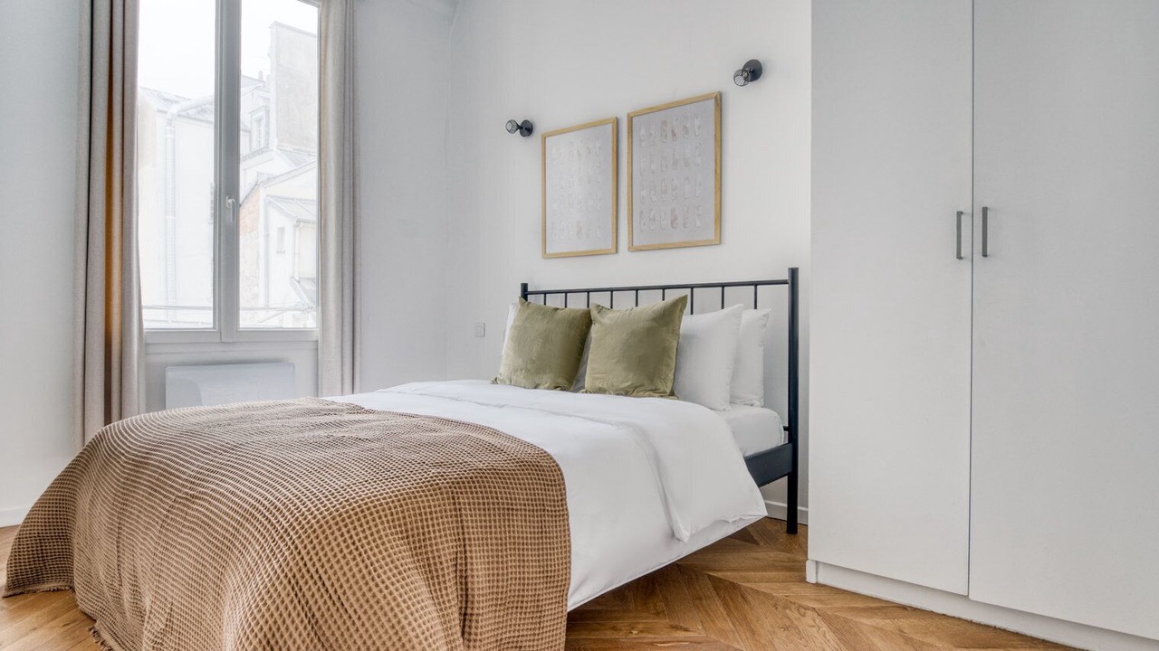 Photo of Bedroom in 6th Arrondissement
