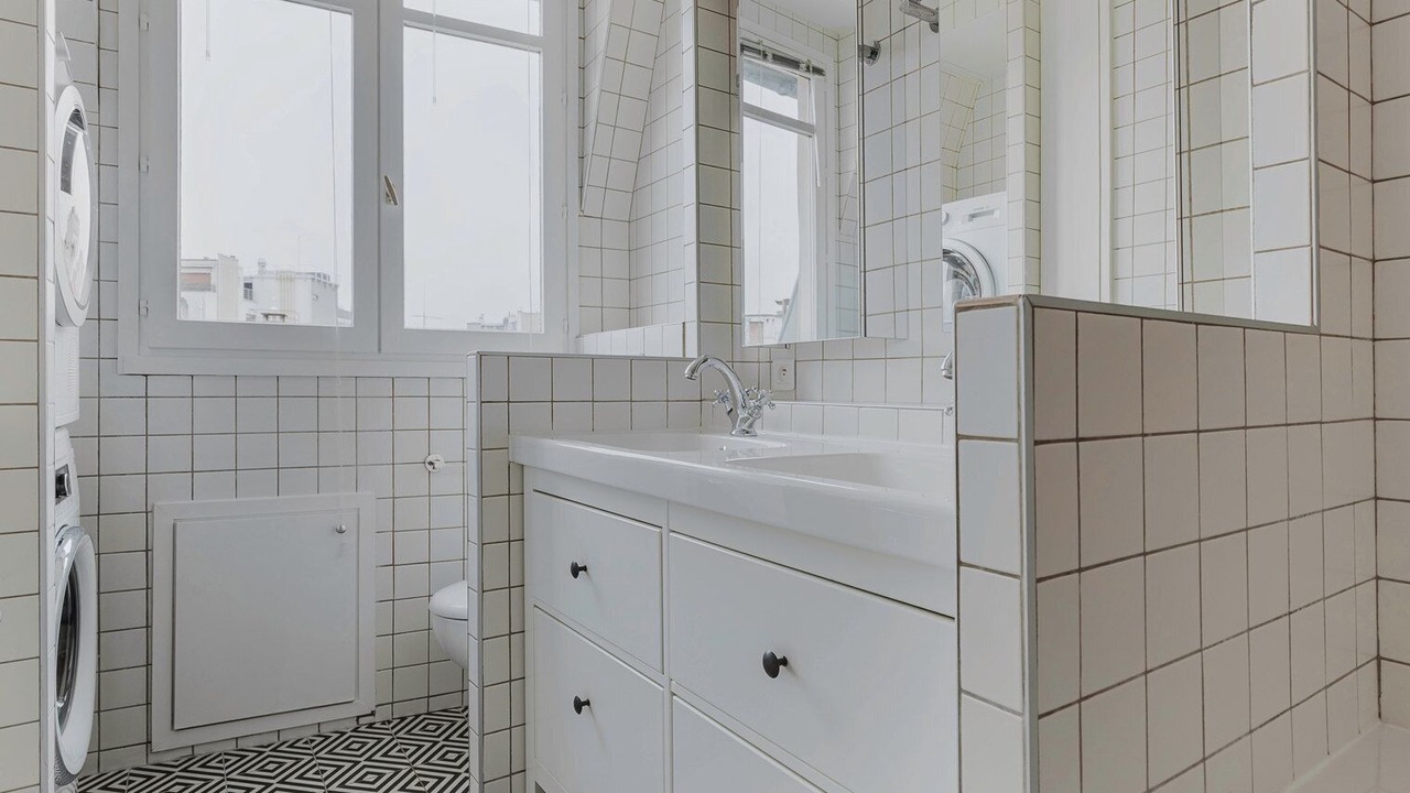 Photo of Bathroom in Val-de-Grace