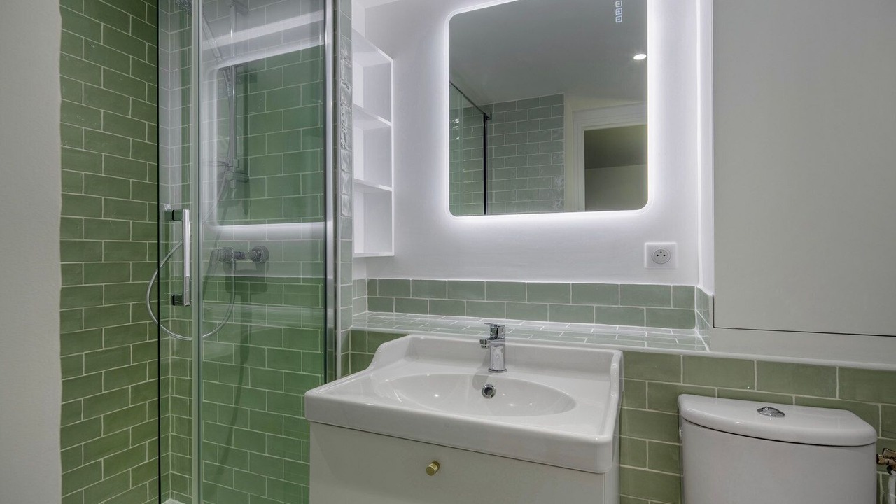 Photo of Bathroom in Passy