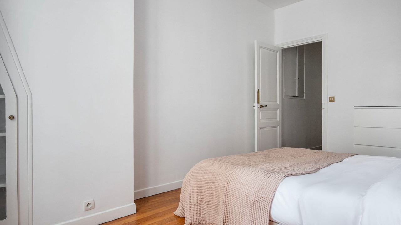 Photo of Bedroom in Villa Montmorency