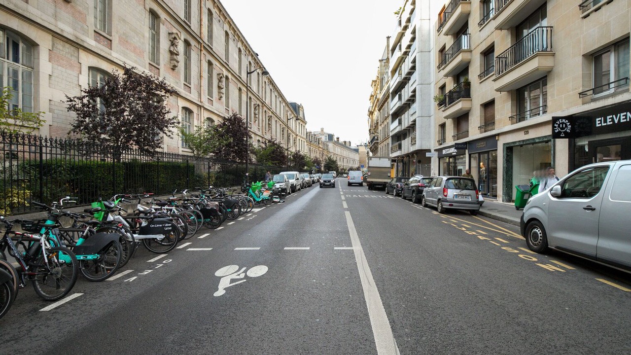 Photo of Others in Porte-Dauphine