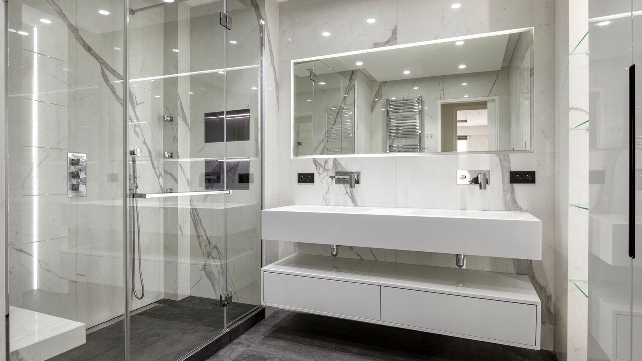 Photo of Bathroom in Porte-Dauphine