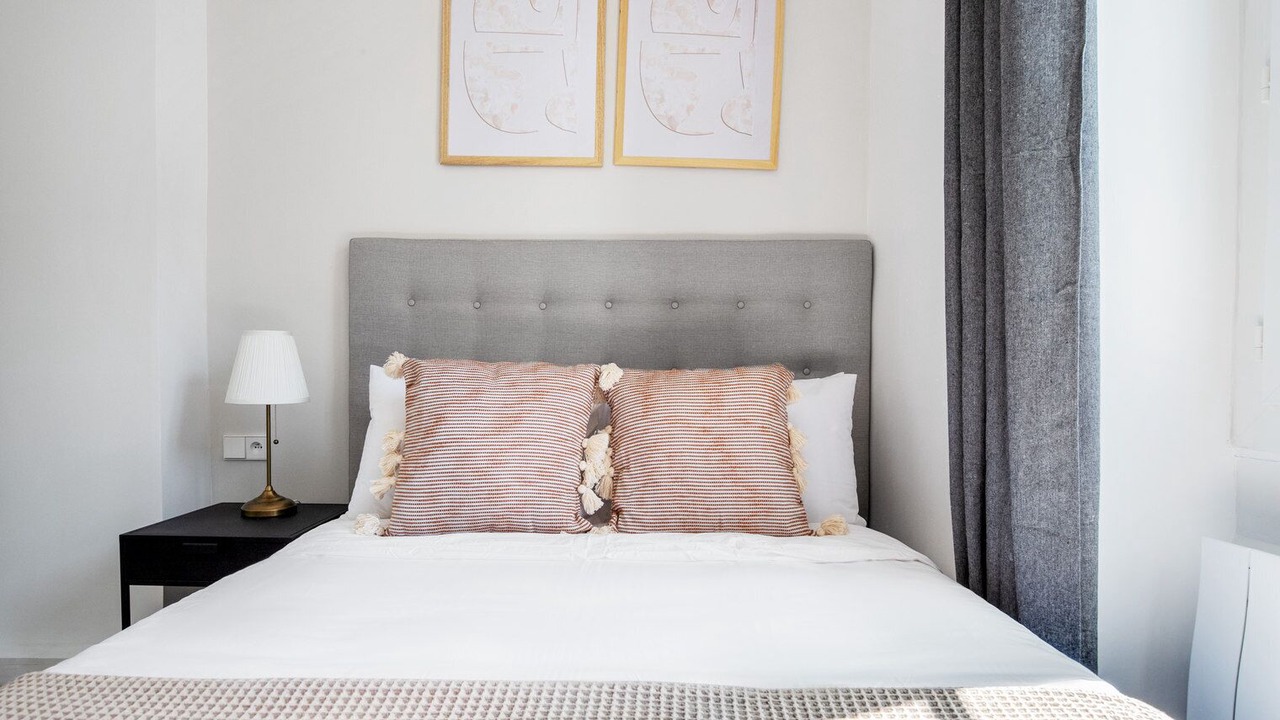 Photo of Bedroom in Faubourg-du-Roule