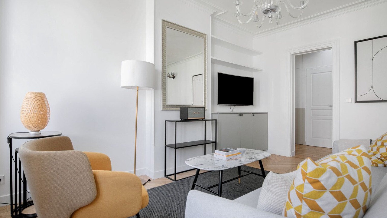 Photo of Livingroom in Faubourg-du-Roule