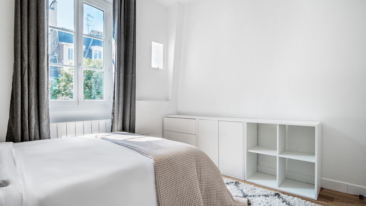 Photo of Bedroom in Faubourg-du-Roule