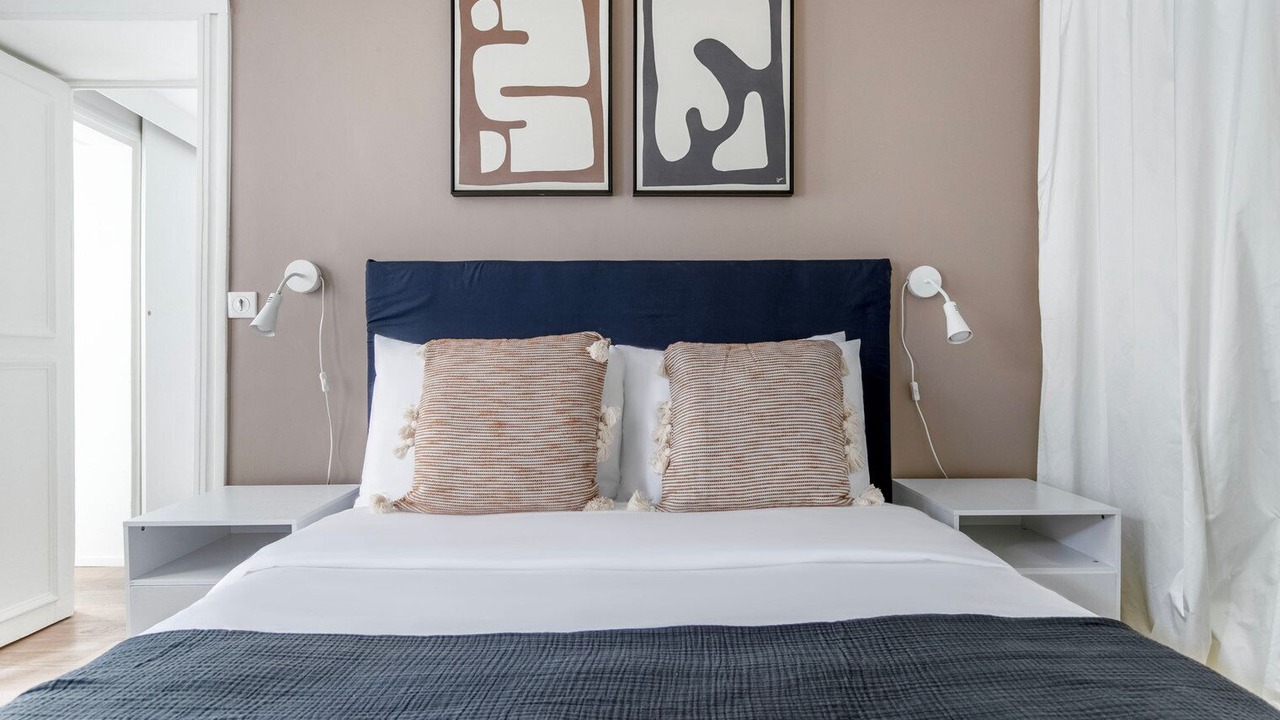 Photo of Bedroom in 6th Arrondissement