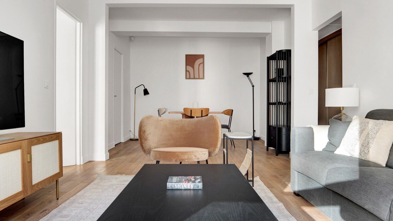 Photo of Livingroom in 16th Arrondissement