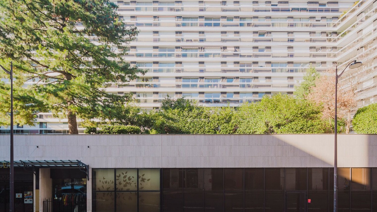 Photo of Outdoor in Porte-Dauphine