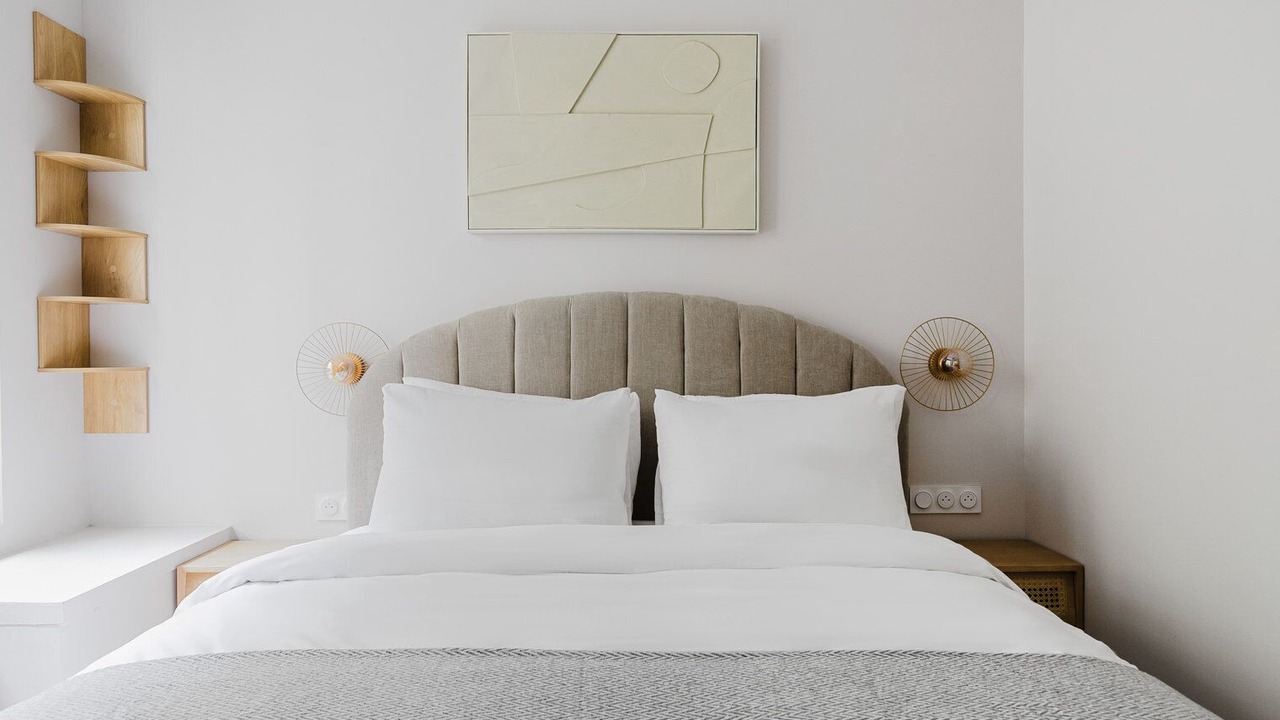 Photo of Bedroom in 16th Arrondissement