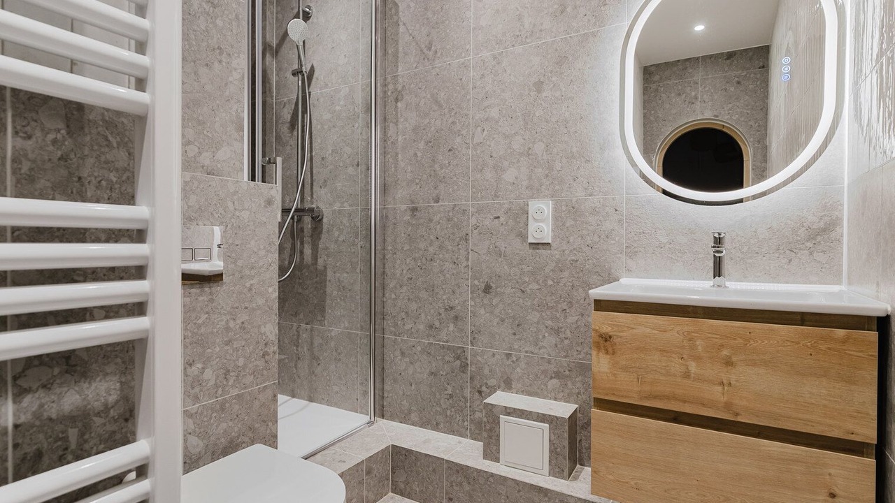 Photo of Bathroom in 16th Arrondissement