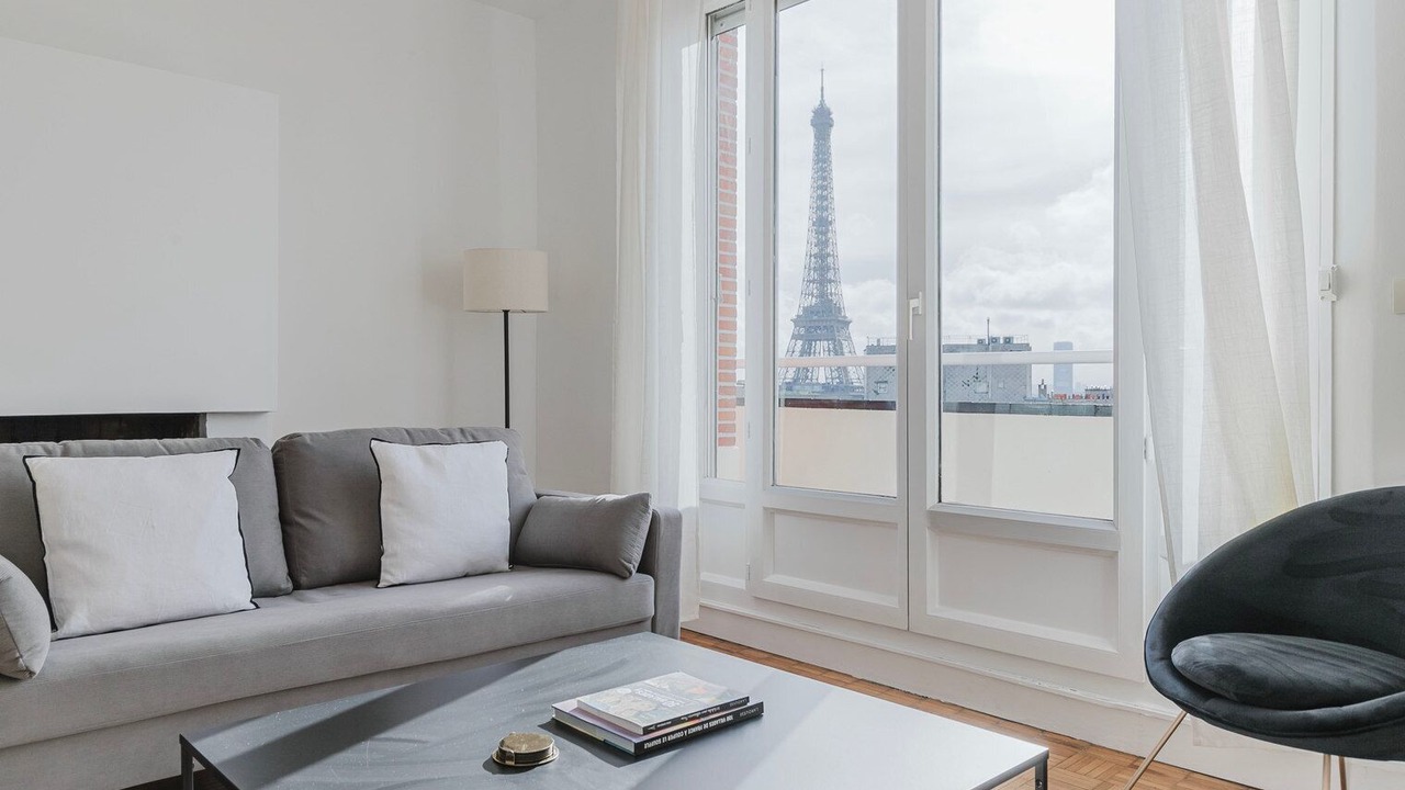 Photo of Livingroom in 16th Arrondissement